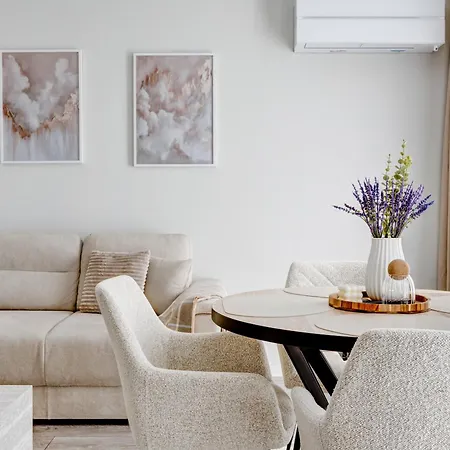 Tech Park&glam 1bdrm Free Parking Fast Wifi *
