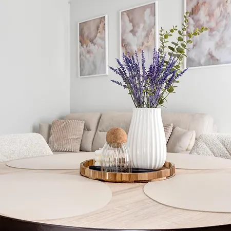 Apartment Tech Park&glam 1bdrm Free Parking Fast Wifi *
